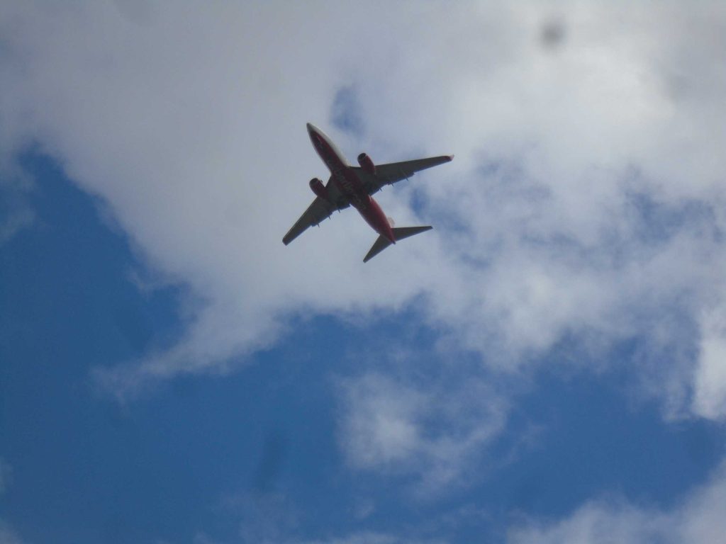 Farmers Occupy Crete Airport Runway as Protests Spread Across Greece