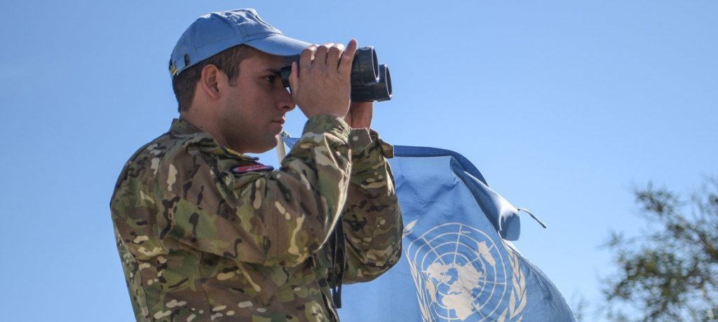 UN peacekeepers hand over cleared minefield to Lebanese army