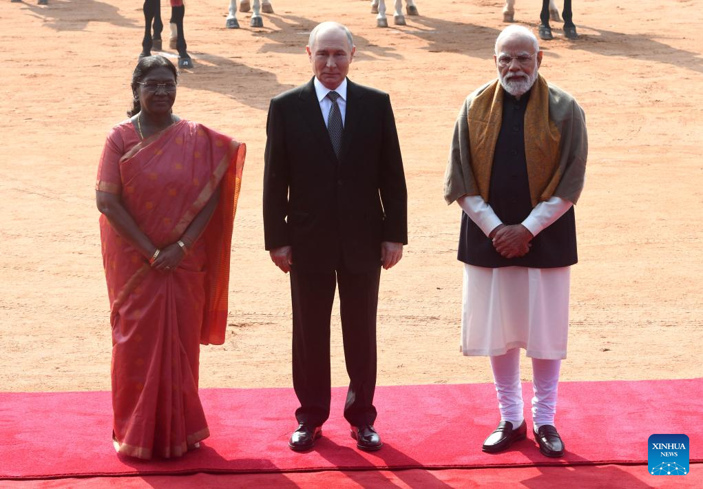 India, Russia Sign New Agreements, Announce Reciprocal Tourist Visas