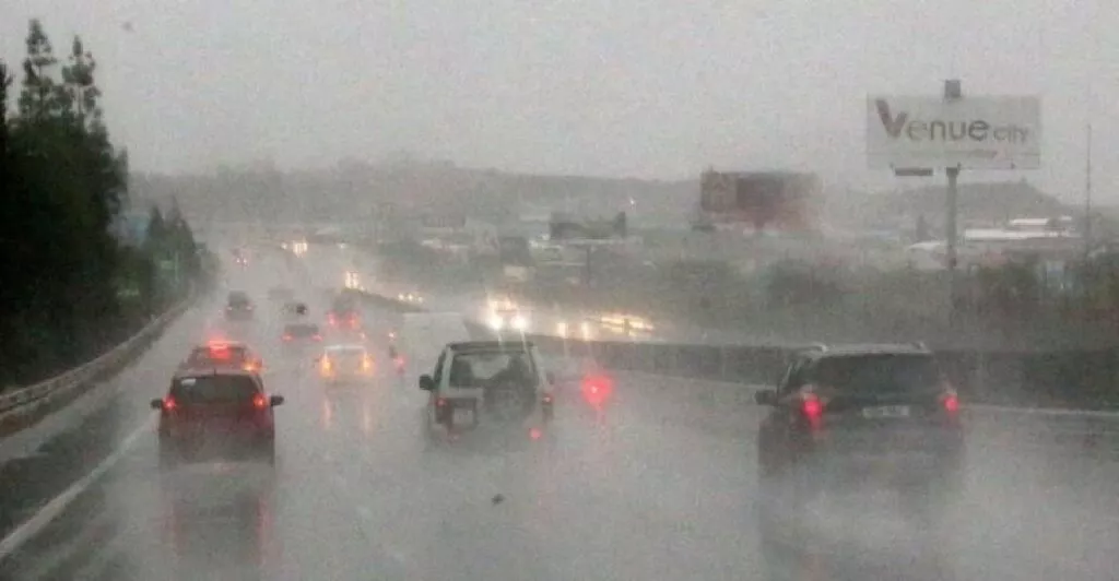 Heavy rain hits Limassol-Paphos highway, water pooling near Polemidia